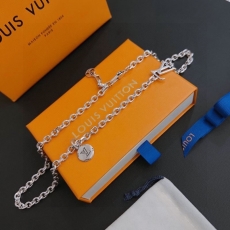 Louis Vuitton Necklaces